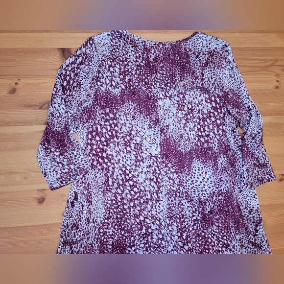 LOGO Blouse ~ 1X - Picture 3 of 9